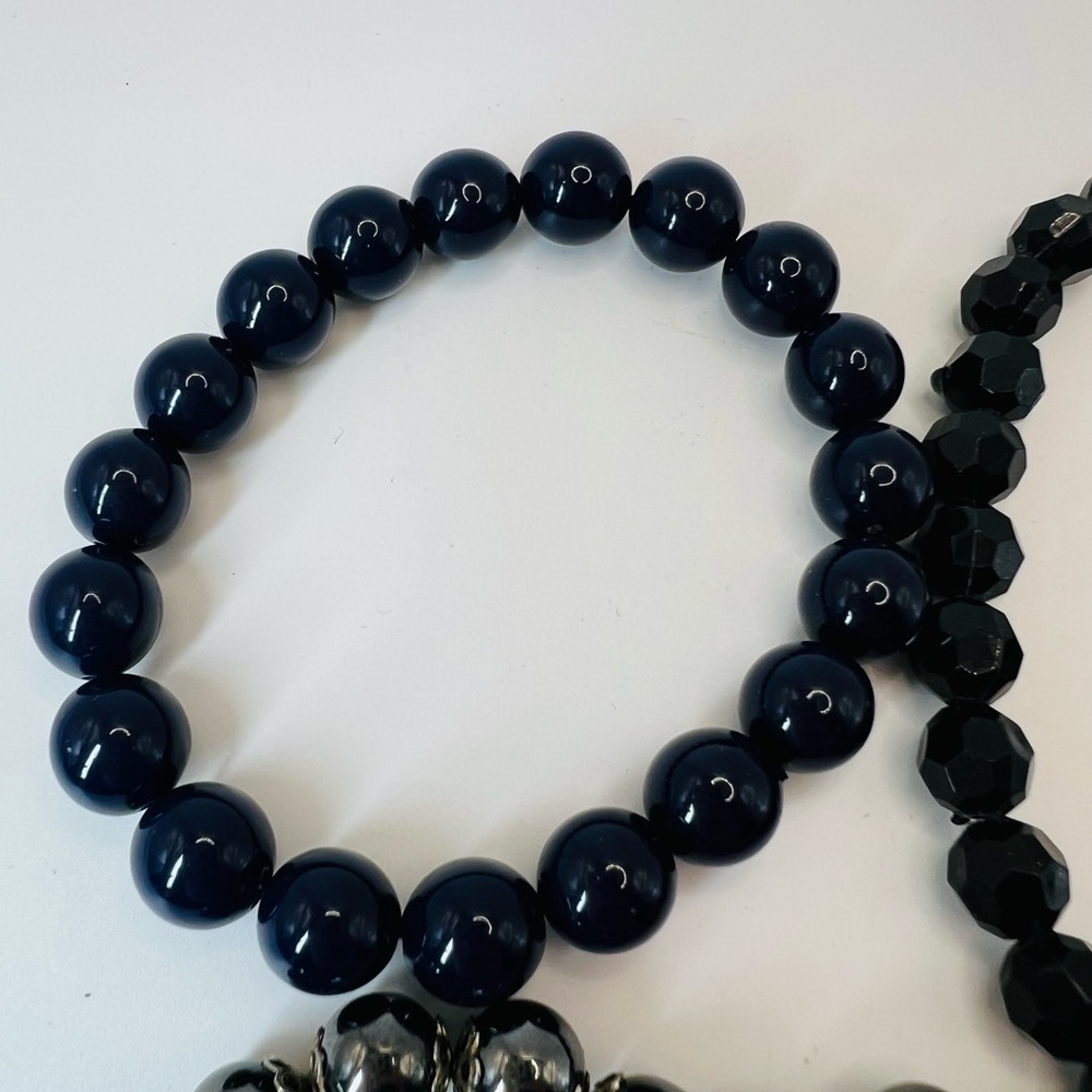 Set of 3 Beaded Stretch Bracelets Dark Gray Navy Blue Black Minimalist Stack - Picture 3 of 4